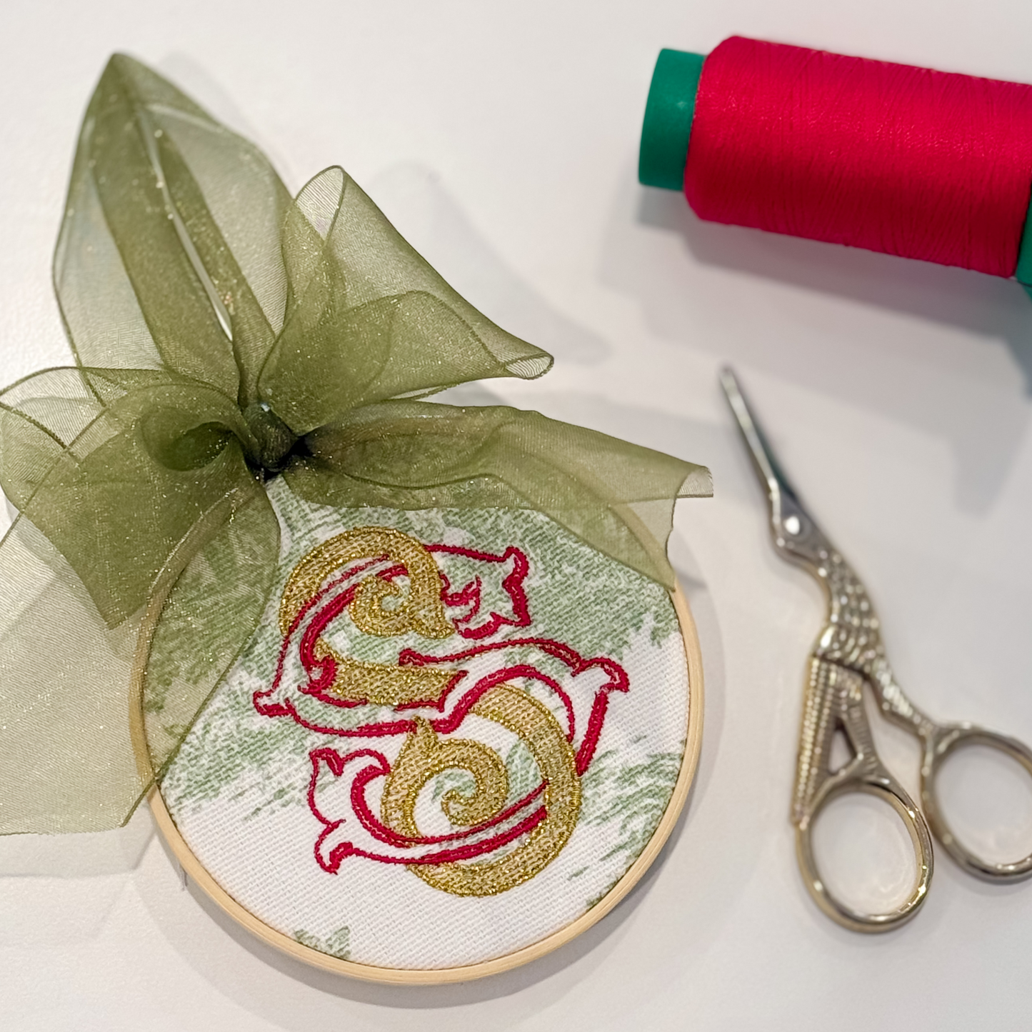 Heirloom Hoop Ornament