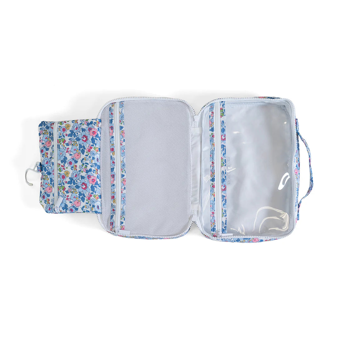 BundleUp Hanging Toiletry Bag - Bridgehampton Floral
