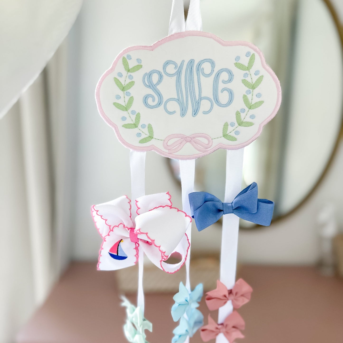 Heirloom Bow Holder